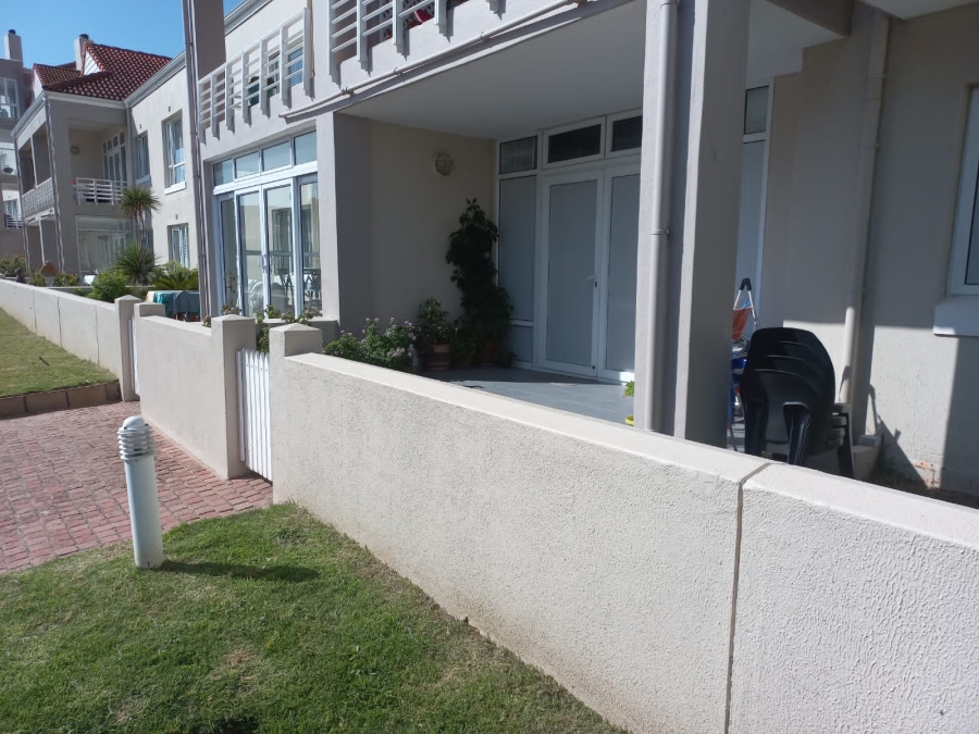 2 Bedroom Property for Sale in Harbour Island Western Cape